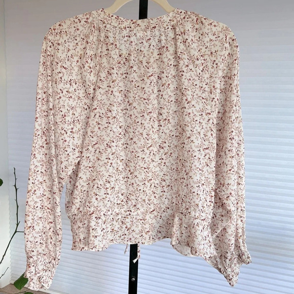 Outerknown Ditsy Floral Long Sleeve Blouse Cream Medium Feminine Spring Office - Picture 5 of 6